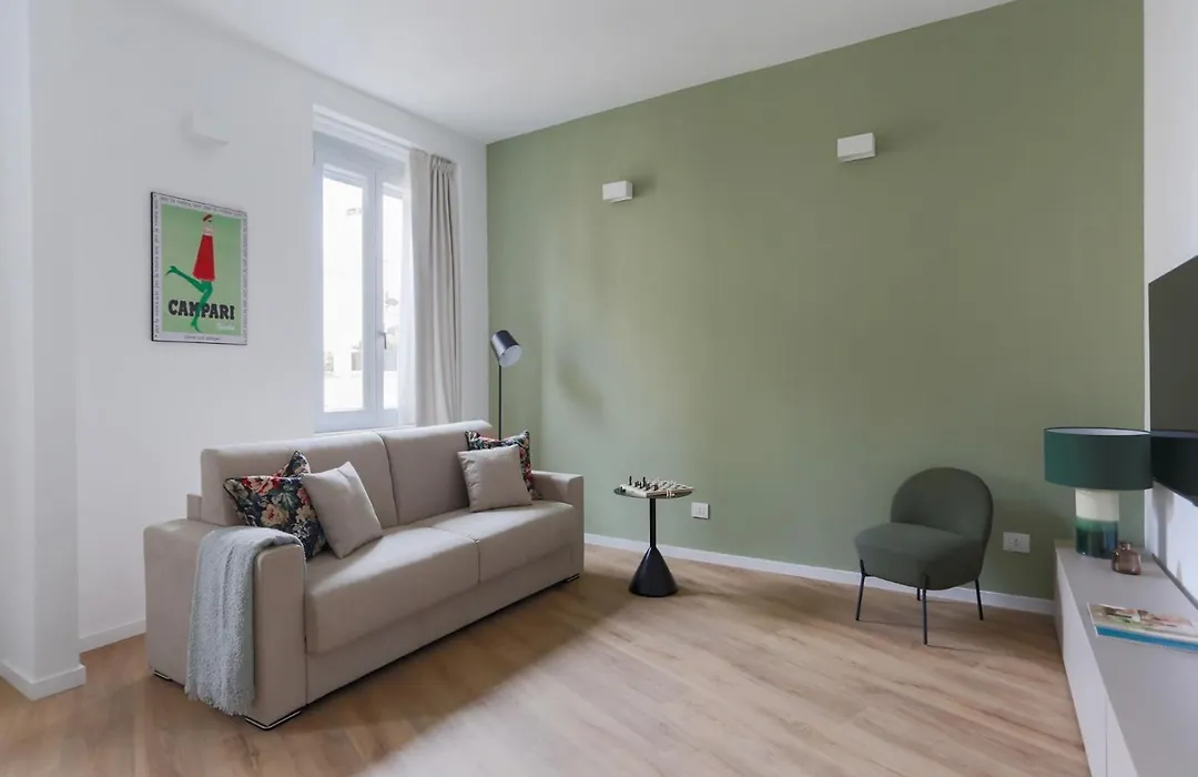 The Best Rent - Spacious And Renovated Two-Bedroom Apartment Downtown-1