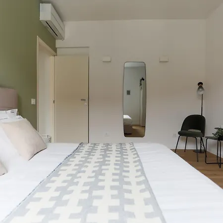 The Best Rent - Spacious And Renovated Two-Bedroom Apartment Downtown-3